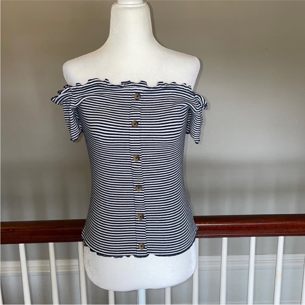 ⭐️ 3/$15 Juniors Aeropostale Navy and White Striped Off Shoulder Top Large